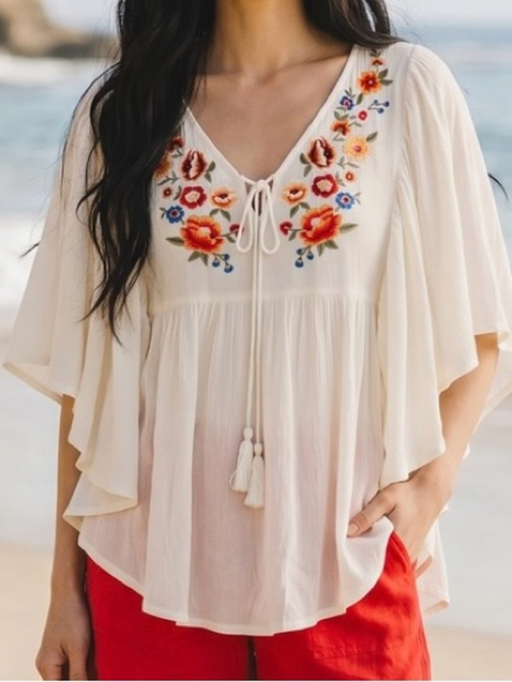 Forever 21 Cream Embroidered Peasant Blouse